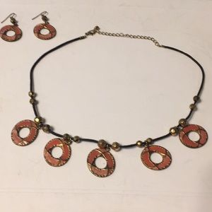 Necklace and earring set